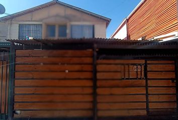 Casa en  La Pintana, Provincia De Santiago