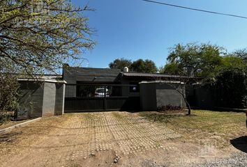 Casa en  Cumbres Del Golf, Villa Allende