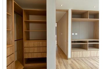 Apartamento en  Santa Barbara Norte, Bogotá