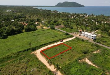 Lote de Terreno en  Barra De Potosí, Petatlán, Guerrero, Mex