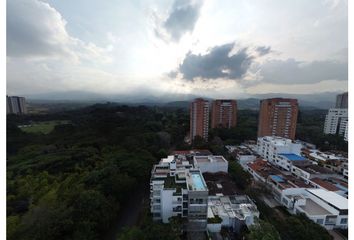 Apartamento en  Ciudad Jardín, Cali