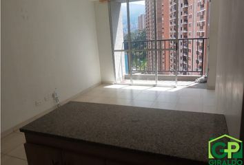 Apartamento en  Rodeo Alto, Medellín