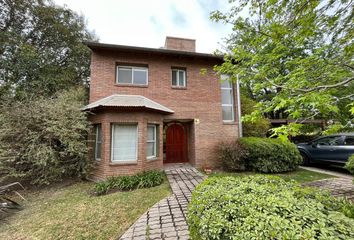 Casa en  San Lorenzo, Santa Fe