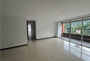 Apartamento en  Los Balsos, Medellín