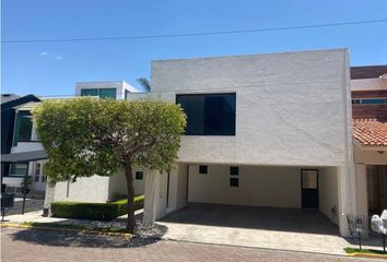 Casa en  Santa Cruz Guadalupe, Municipio De Puebla