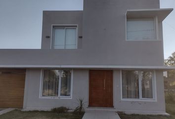 Casa en  Oncativo, Córdoba