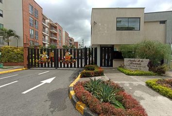 Apartamento en  La Hacienda, Cali