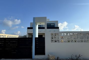 Casa en  Calle 19, Progreso, Chicxulub, Progreso, Yucatán, 97330, Mex