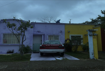 Casa en  Calle Cabeza Colosal 110, Fraccionamiento Ciudad Olmeca, Coatzacoalcos, Veracruz De Ignacio De La Llave, 96535, Mex