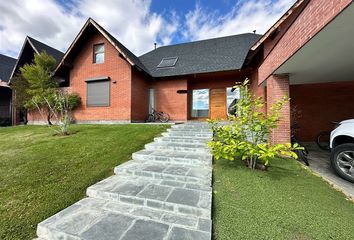 Casa en  Peñalolén, Provincia De Santiago