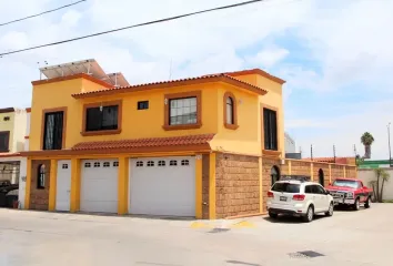 Condominio horizontal en  Calle Misión 326, Ciudad De Los Olivos, Irapuato, Guanajuato, 36544, Mex