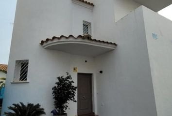 Chalet en  Ayamonte, Huelva Provincia