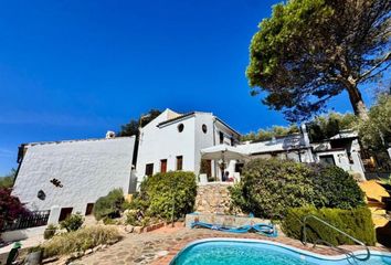 Chalet en  Iznajar, Córdoba Provincia