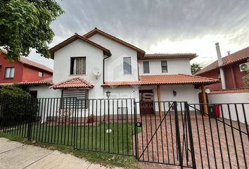 Casa en  Pudahuel, Provincia De Santiago