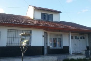 Casa en  Villa Primera, Mar Del Plata