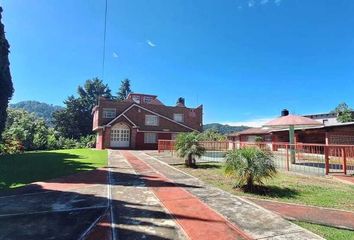 Casa en  Carretera Toluca-valle De Bravo, Valle De Bravo, México, 51209, Mex