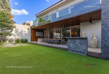 Casa en condominio en  Paseo De Las Damas Ote, Alcazar Poniente, Zapopan, Jalisco, 45110, Mex