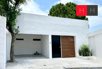 Casa en  Calle C, Garza Cantú, San Nicolás De Los Garza, Nuevo León, 66482, Mex