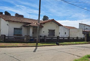 Casa en  Adrogué, Partido De Almirante Brown