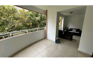 Apartamento en  Aguacatal, Cali