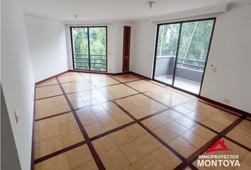 Apartamento en  Los Alamos, Pereira