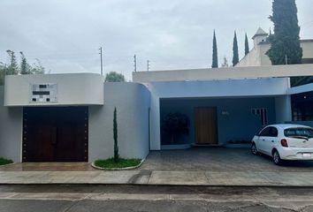 Casa en condominio en  Circuito Del Campestre 1080, Club Campestre, Morelia, Michoacán De Ocampo, 58296, Mex