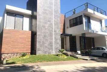 Casa en condominio en  Calle De Las Colinas 6, Ampliación Club Campestre La Huerta, Morelia, Michoacán De Ocampo, 58195, Mex