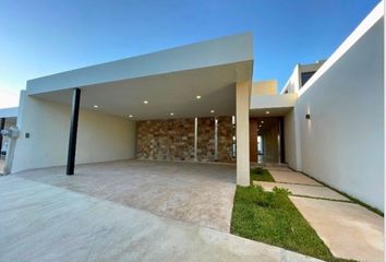 Casa en  Calle 18 65, Dzitya, Mérida, Yucatán, 97302, Mex