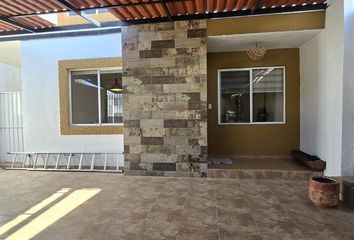 Casa en  Calle Troje Del Padillo, Hacienda Las Trojes, El Pueblito, Corregidora, Querétaro, 76908, Mex