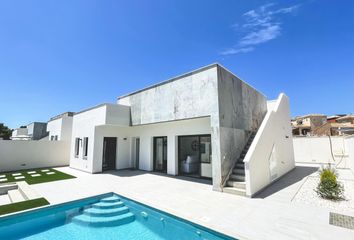 Villa en  Pilar De La Horadada, Alicante Provincia