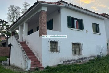 Casa en  Calle Tucuman, Villa Río Icho Cruz, Punilla, Córdoba, Arg