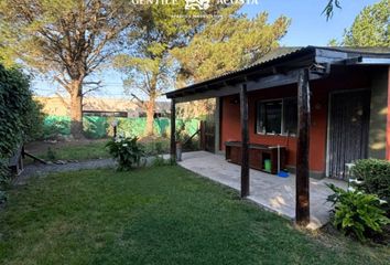 Casa en  Calle Labardén 54, Tandil, Provincia De Buenos Aires, Arg