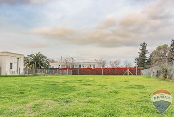 Terrenos en  Los Hornos, Partido De La Plata