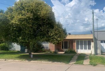 Casa en  Humbodlt, Santa Fe