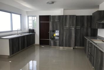 Casa en  Calle Lago Zimapán, Cañadas Del Lago, Corregidora, Querétaro, 76923, Mex