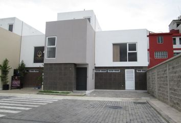 Casa en condominio en  Jesús Jiménez Gallardo, Metepec