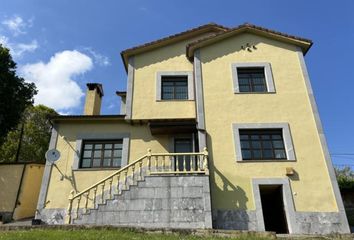 Chalet en  Oviedo, Asturias