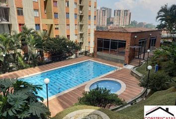 Apartamento en  Loma De Los Bernal, Medellín