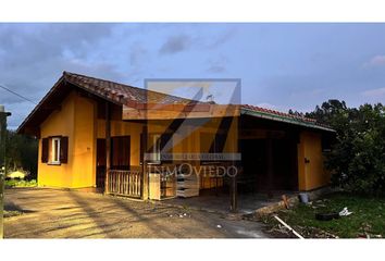 Chalet en  Grado, Asturias