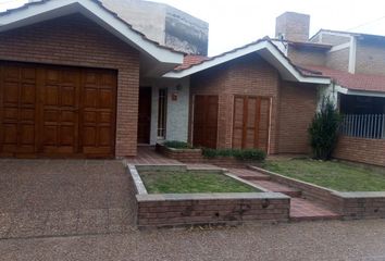 Casa en  Poeta Lugones, Córdoba Capital