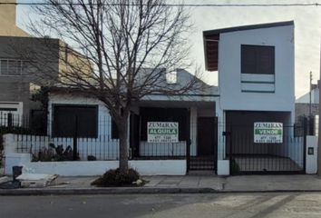 Casa en  Poeta Lugones, Córdoba Capital