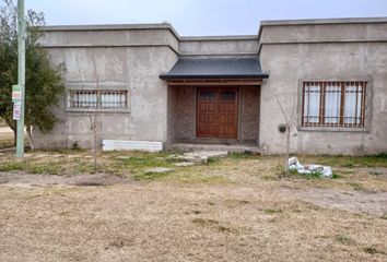 Casa en  Carmen De Areco, Partido De Carmen De Areco