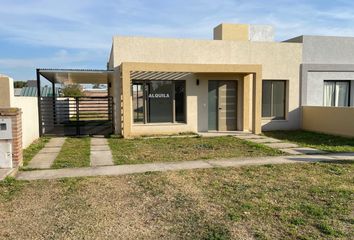 Casa en  Saladero Mariano Cabal, Santa Fe