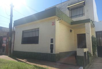 Casa en  Lisandro De La Torre, Rosario