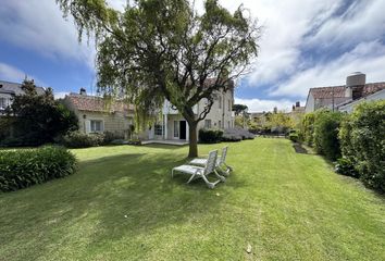 Casa en  Stella Maris, Mar Del Plata