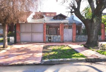 Casa en  Burzaco, Partido De Almirante Brown