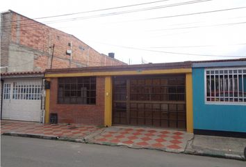 Casa en  Puente Aranda, Bogotá