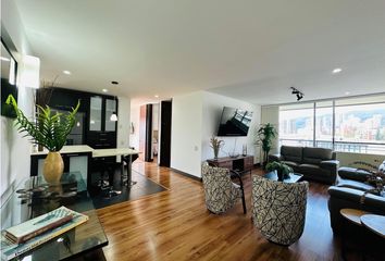 Apartamento en  Poblado, Medellín