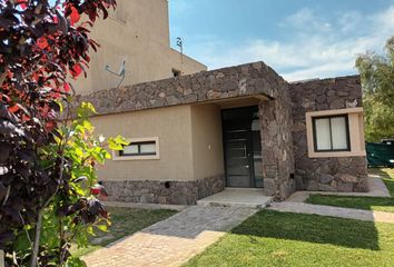 Casa en  Luján De Cuyo, Mendoza