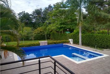 Casa en  Carmen De Apicalá, Tolima